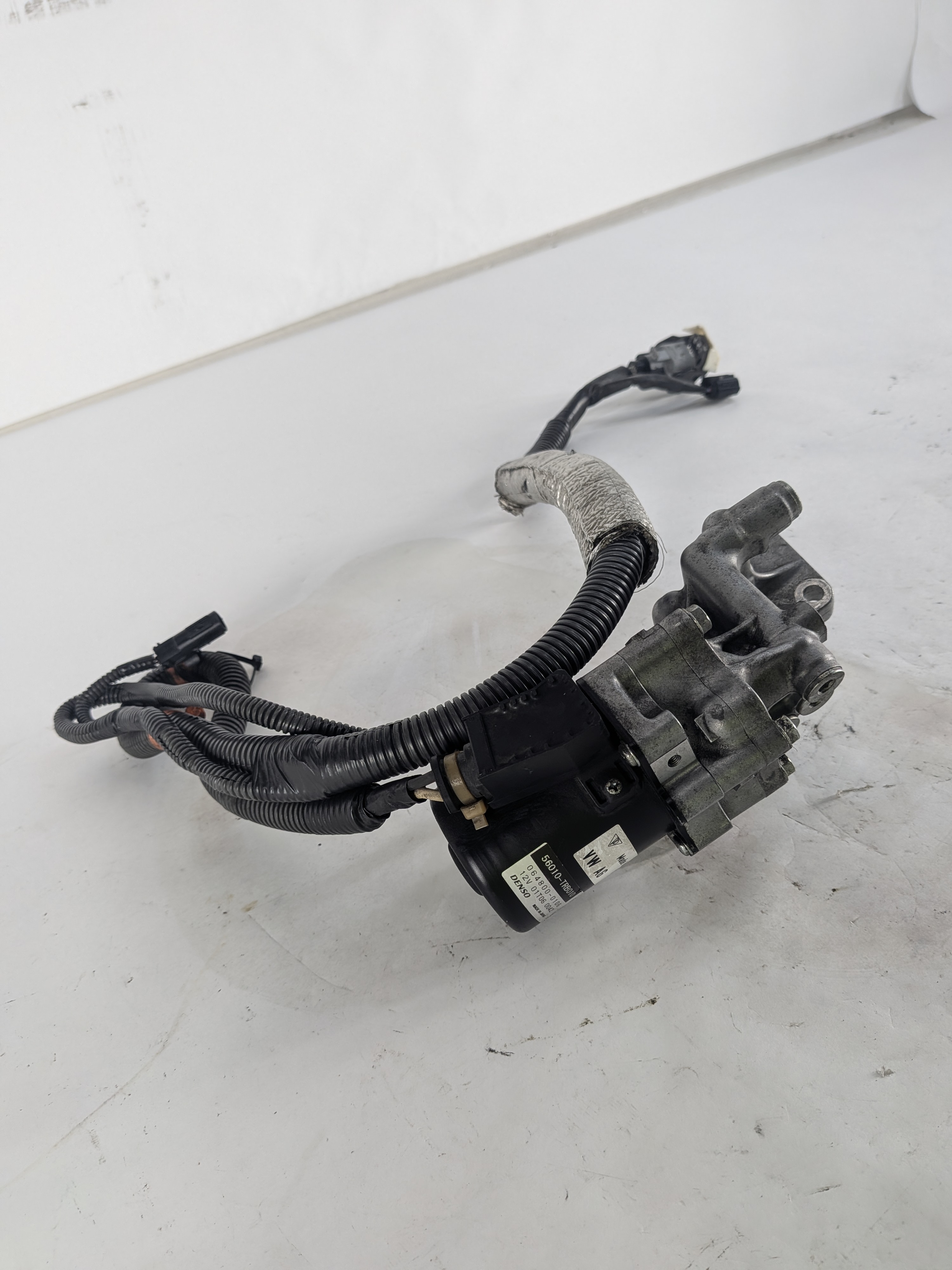 11-16 PORSCHE CAYENNE HYBRID (958) 3.0L AUTO TRANSMISSION HYDRAULIC OIL PUMP — exact item pictured