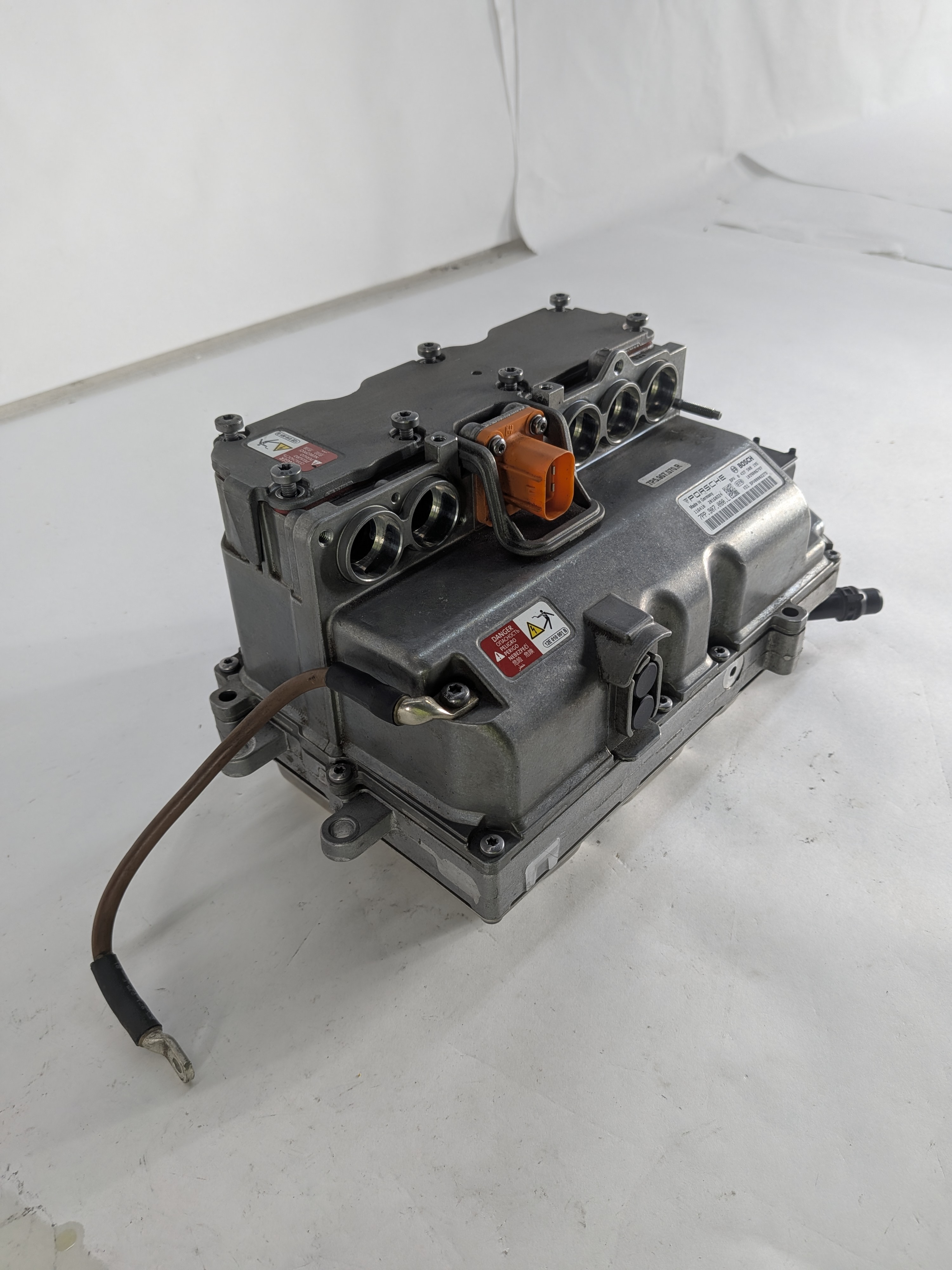 2011-2018 PORSCHE CAYENNE E-HYBRID (958) HYBRID BATTERY POWER INVERTER CONVERTER — exact item pictured