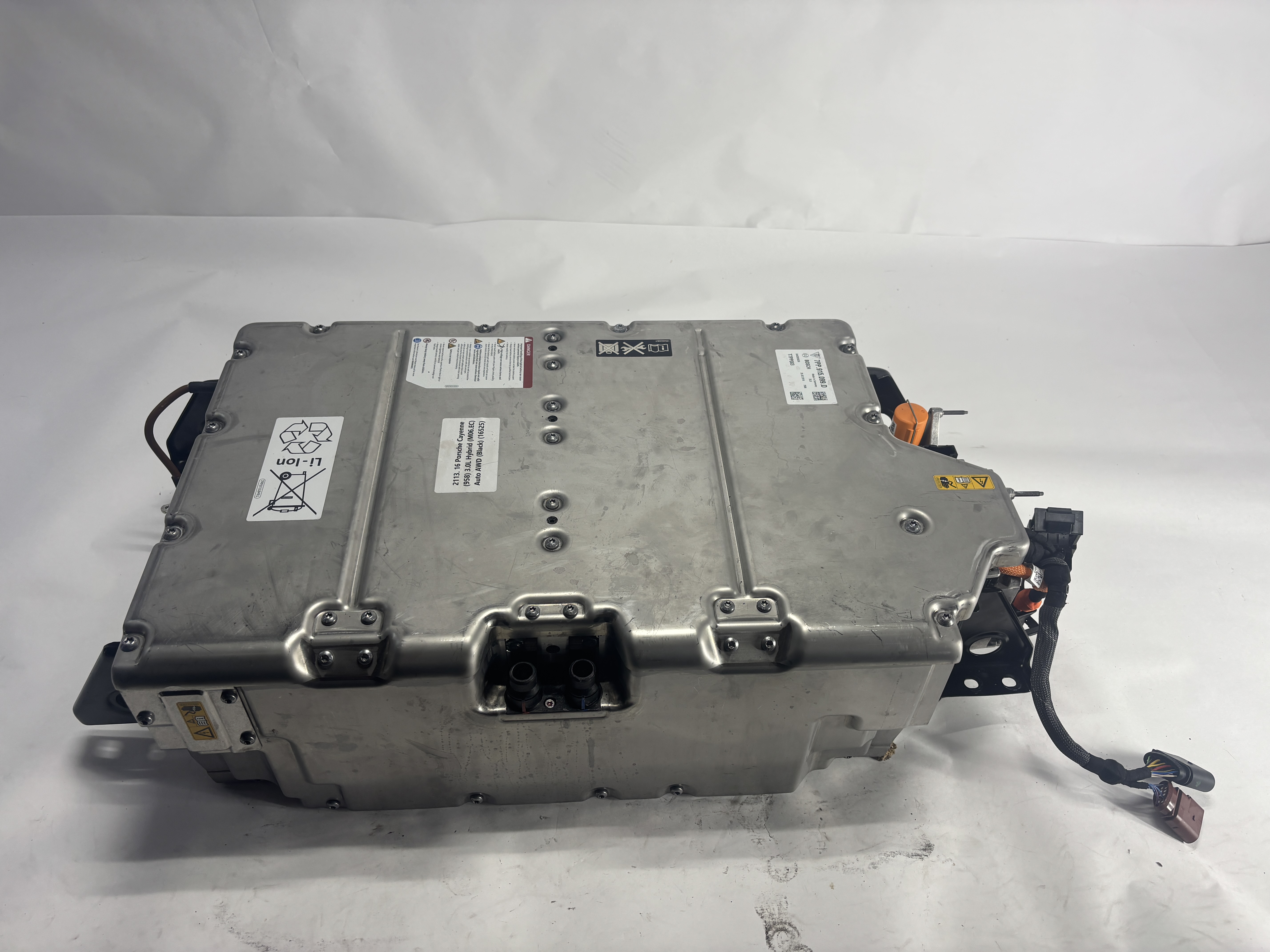 2011-2018 PORSCHE CAYENNE (958) HYBRID BATTERY ASSEMBLY 93% SOC — exact item pictured