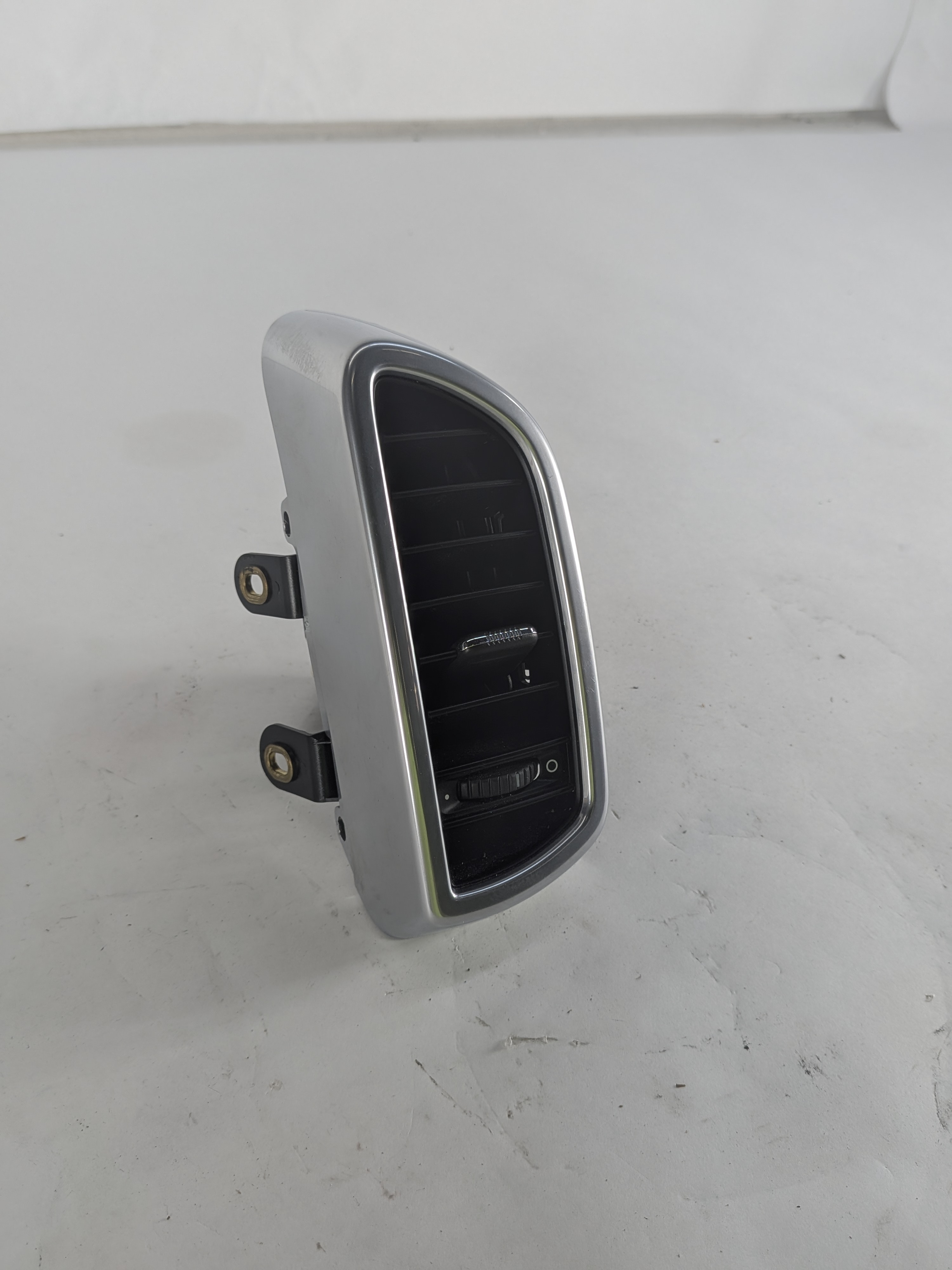2016 PORSCHE CAYENNE (958) FRONT LEFT DRIVER OUTER DASH AIR AC VENT (Black) — exact item pictured