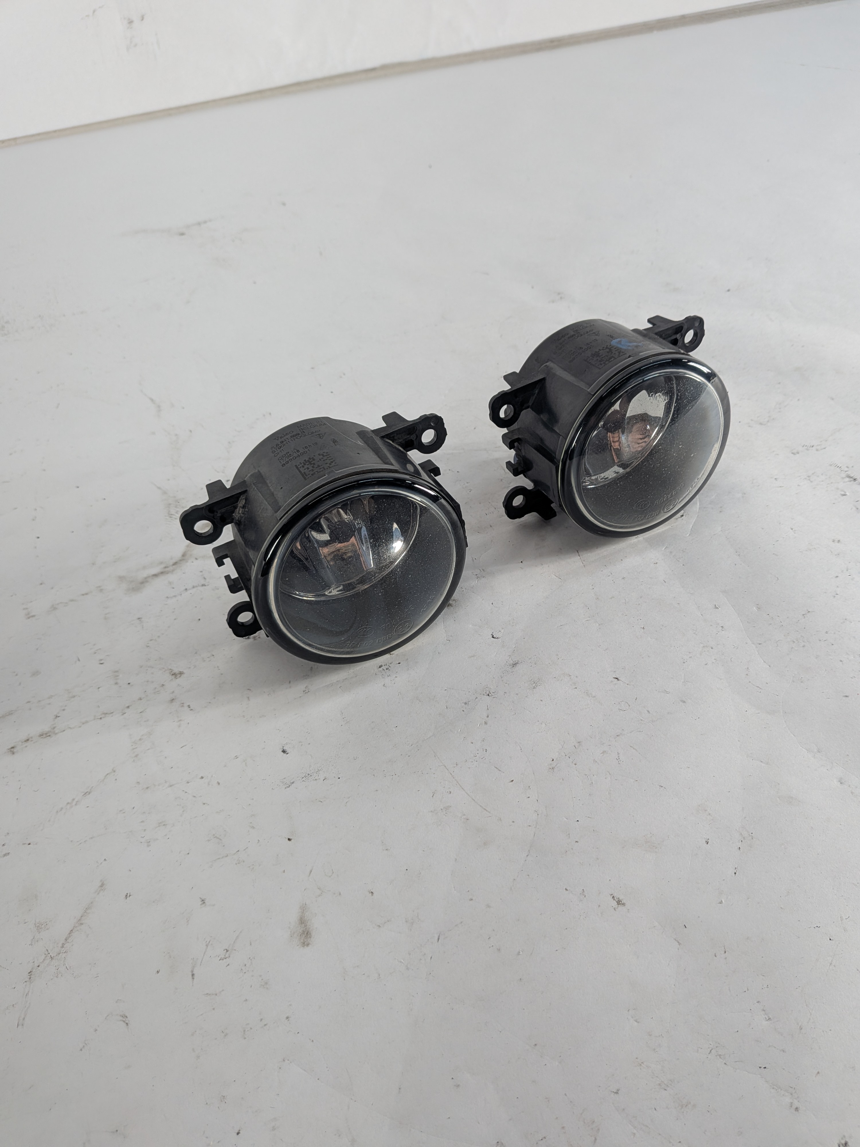 05-18 PORSCHE CAYENNE MACAN (955 957 958 95B) FRONT FOG DRIVING LIGHT LAMP SET/2 — exact item pictured