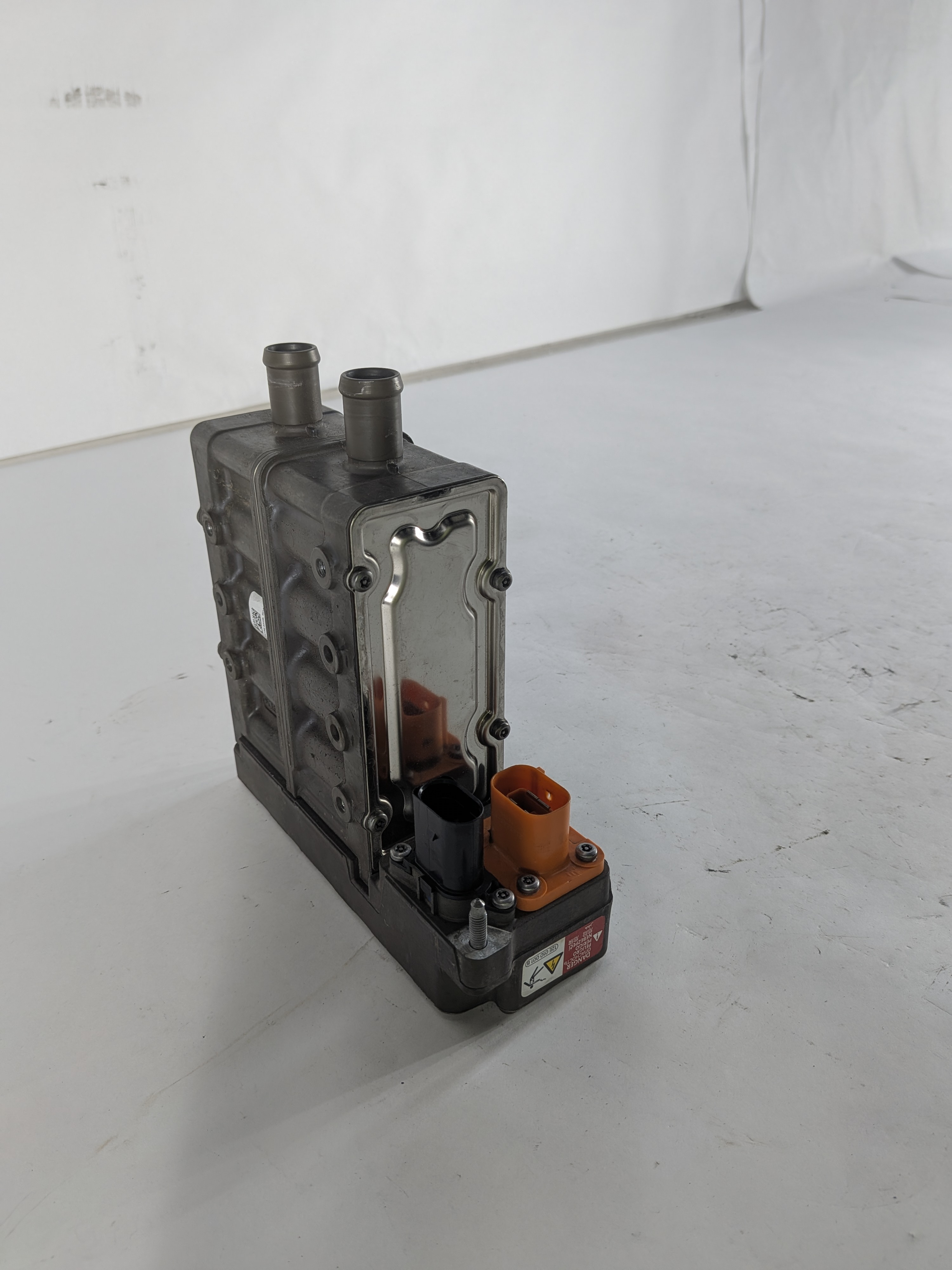 2016 PORSCHE CAYENNE (958) HYBRID HV HIGH VOLTAGE ELECTRIC COOLANT FLOW HEATER — exact item pictured