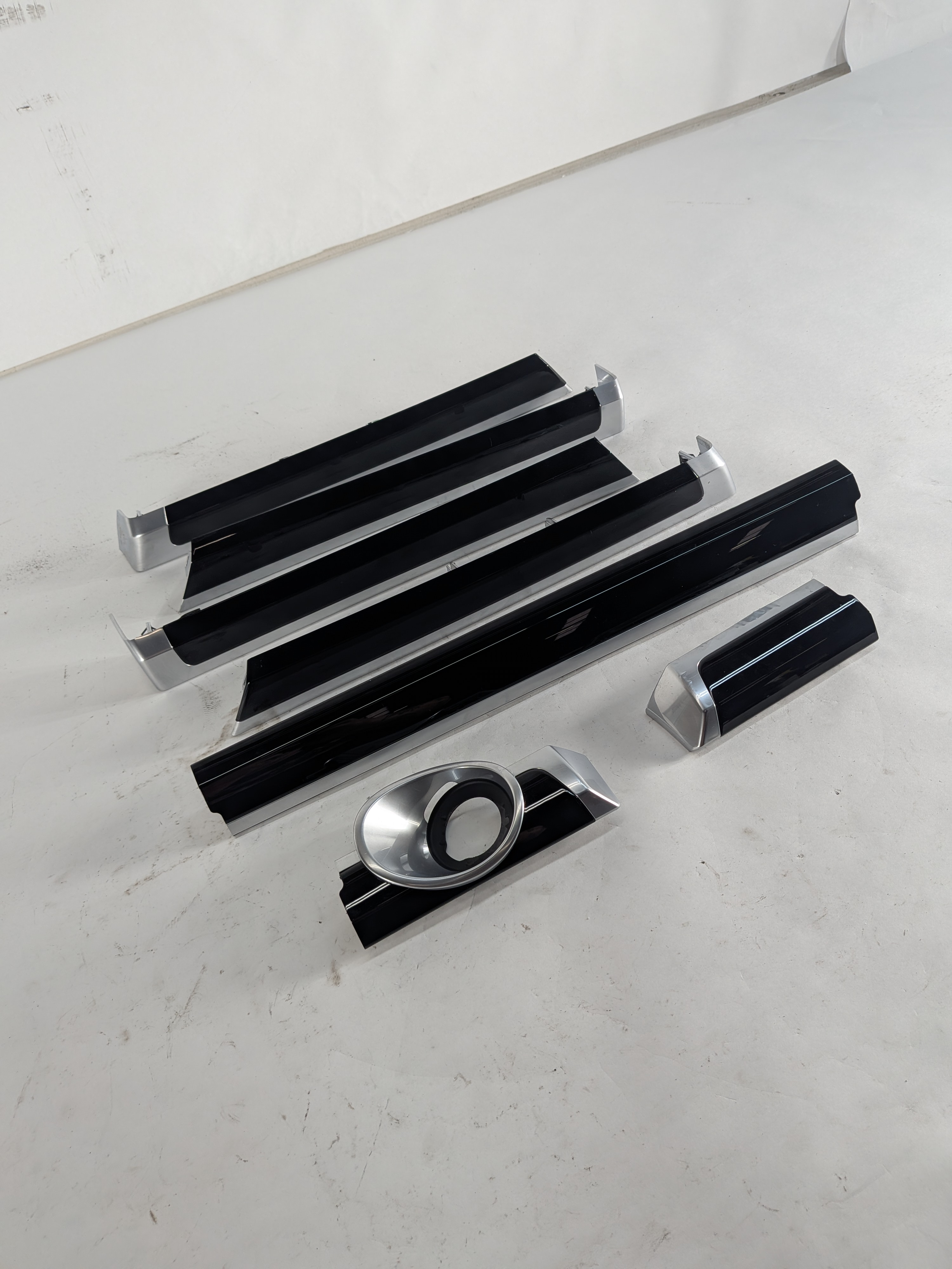 2016 PORSCHE CAYENNE (958) INTERIOR DASH DOOR DECOR TRIM SET/6 (Piano Black) — exact item pictured
