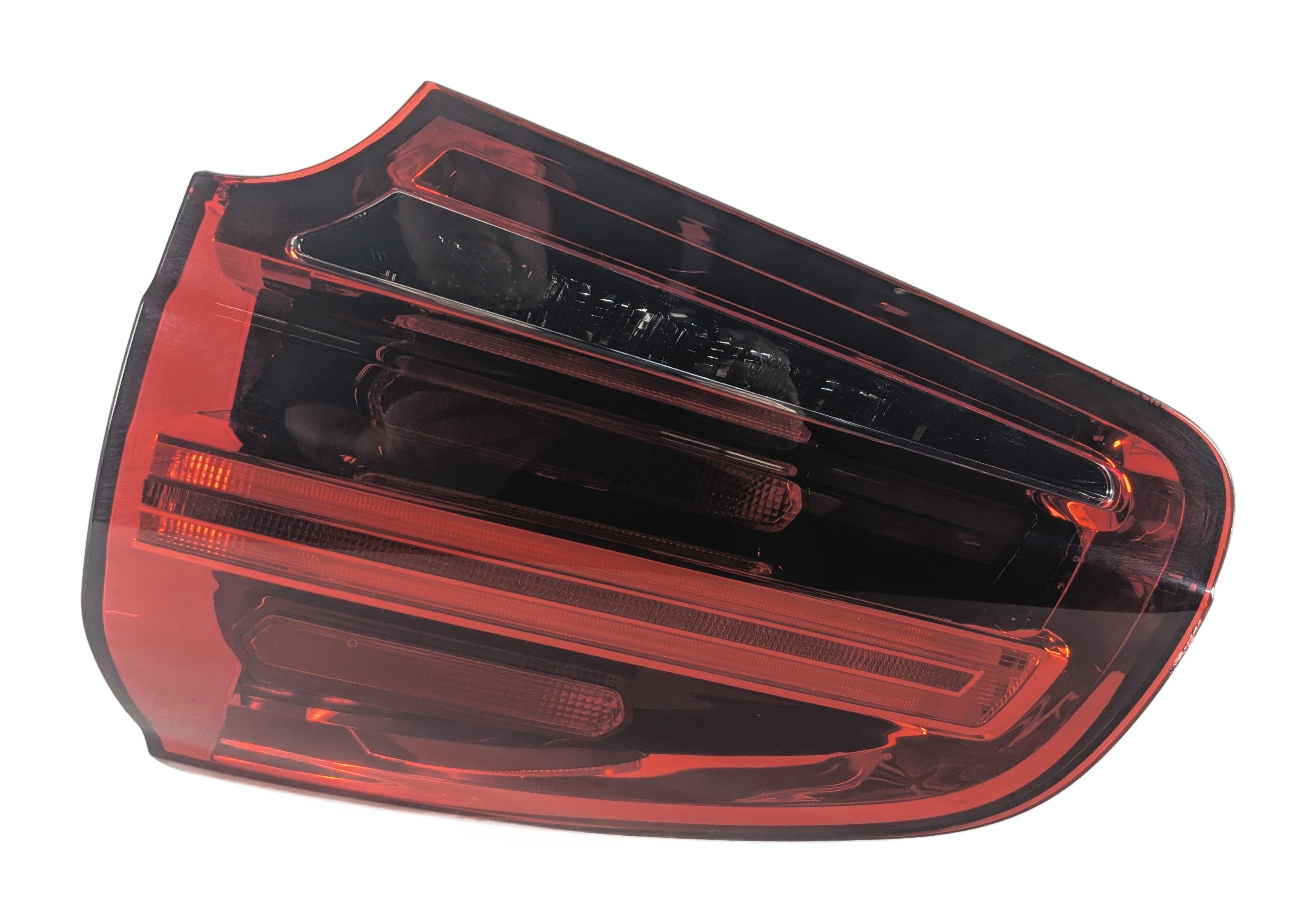 2015-2018 PORSCHE CAYENNE (958) REAR RIGHT PASSENGER INNER TAILLIGHT LIGHT LAMP — exact item pictured