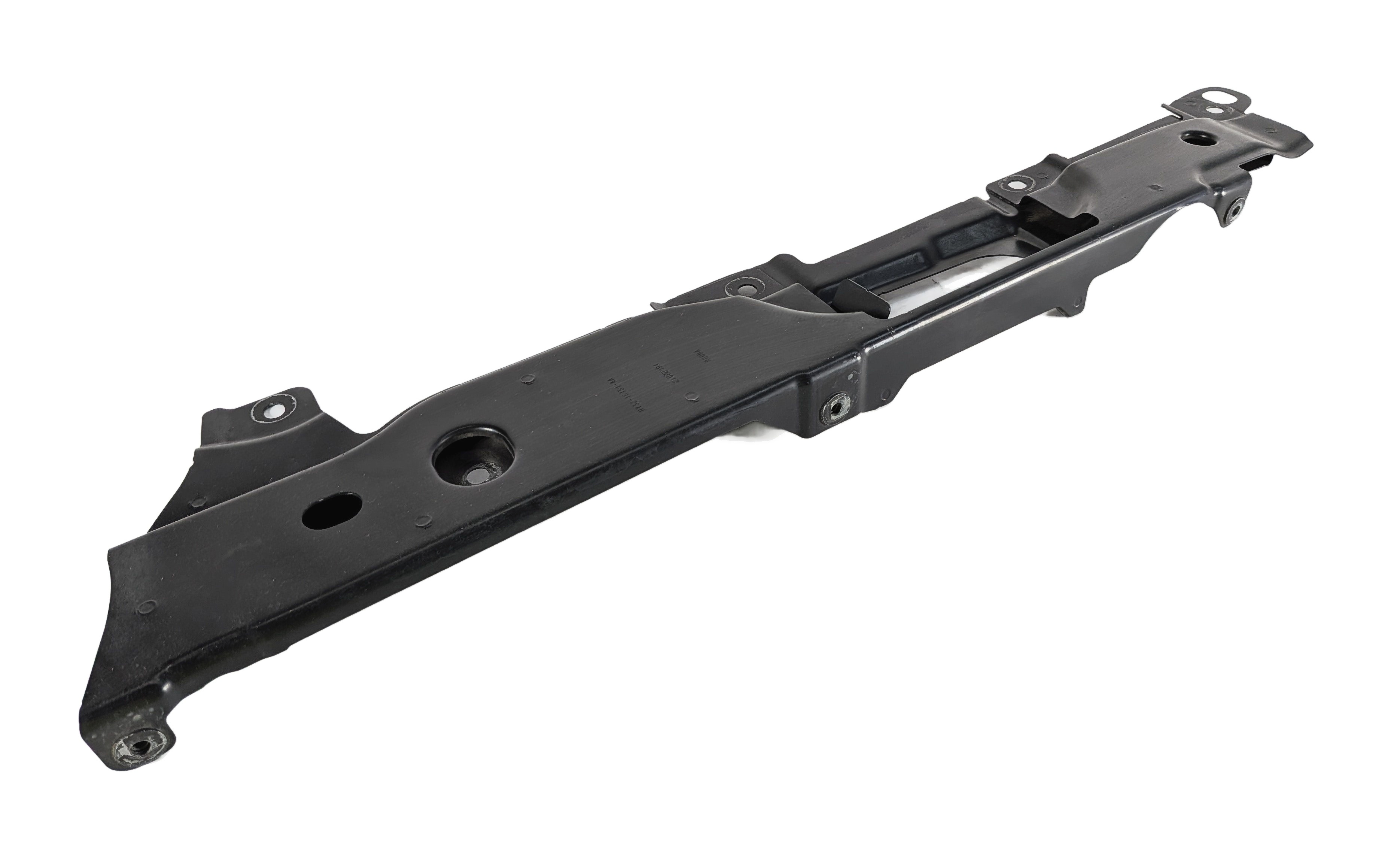 2017 LAND ROVER DISCOVERY (L462) FRONT LEFT FENDER UPPER MOUNT SUPPORT BRACKET — exact item pictured