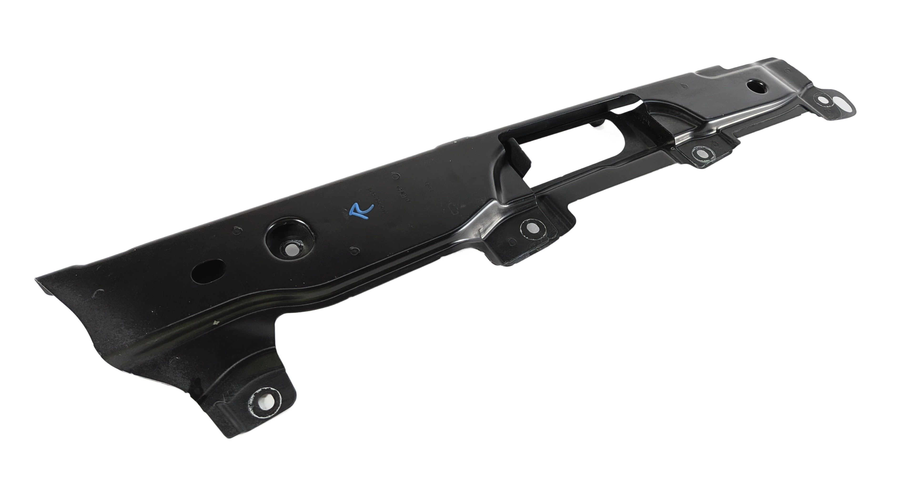 2017 LAND ROVER DISCOVERY (L462) FRONT RIGHT FENDER UPPER MOUNT SUPPORT BRACKET — exact item pictured
