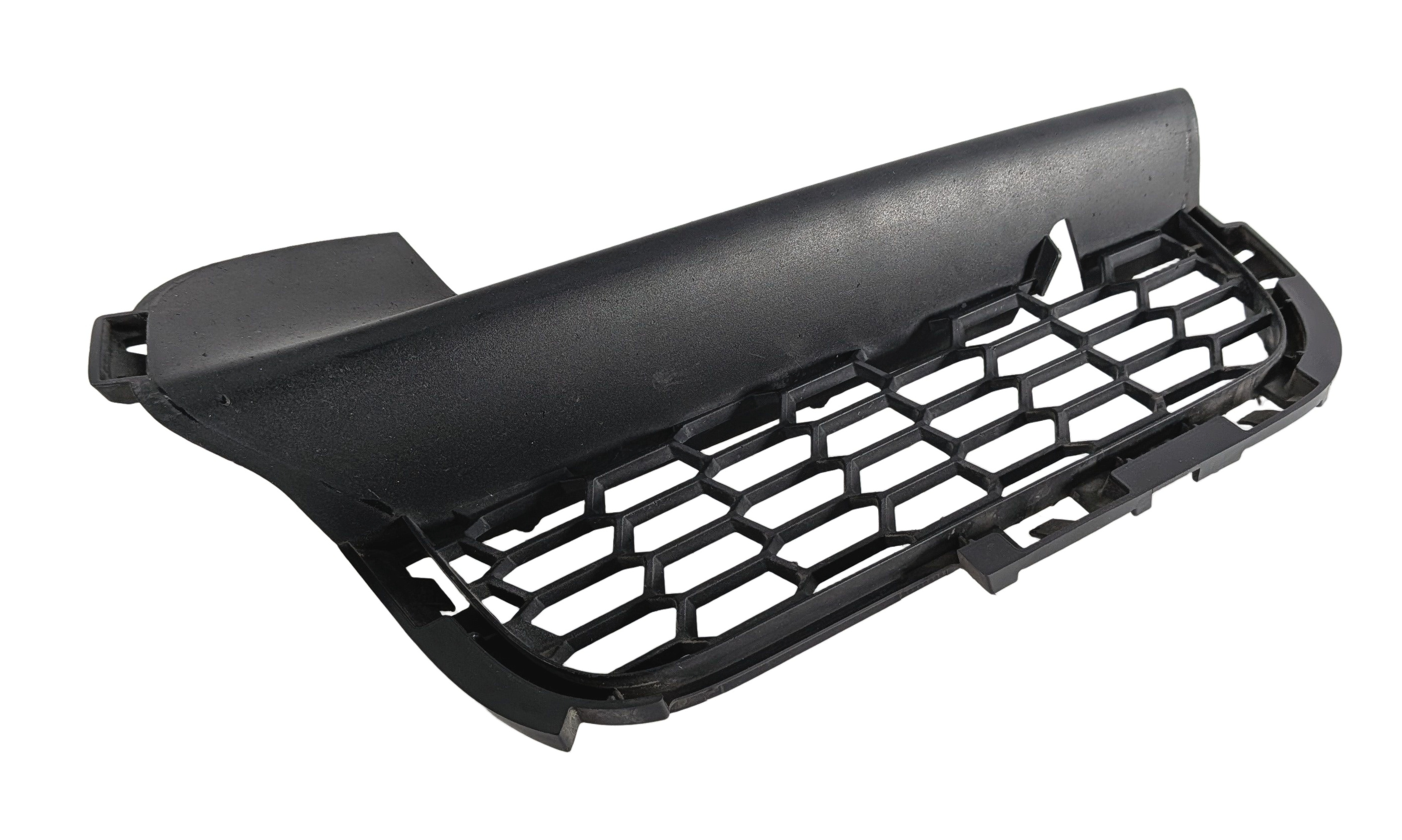 12-19 BMW 640i 650i (F06 F12 F13) FRONT LEFT LOWER BUMPER M-AERO AIR VENT GRILLE — exact item pictured