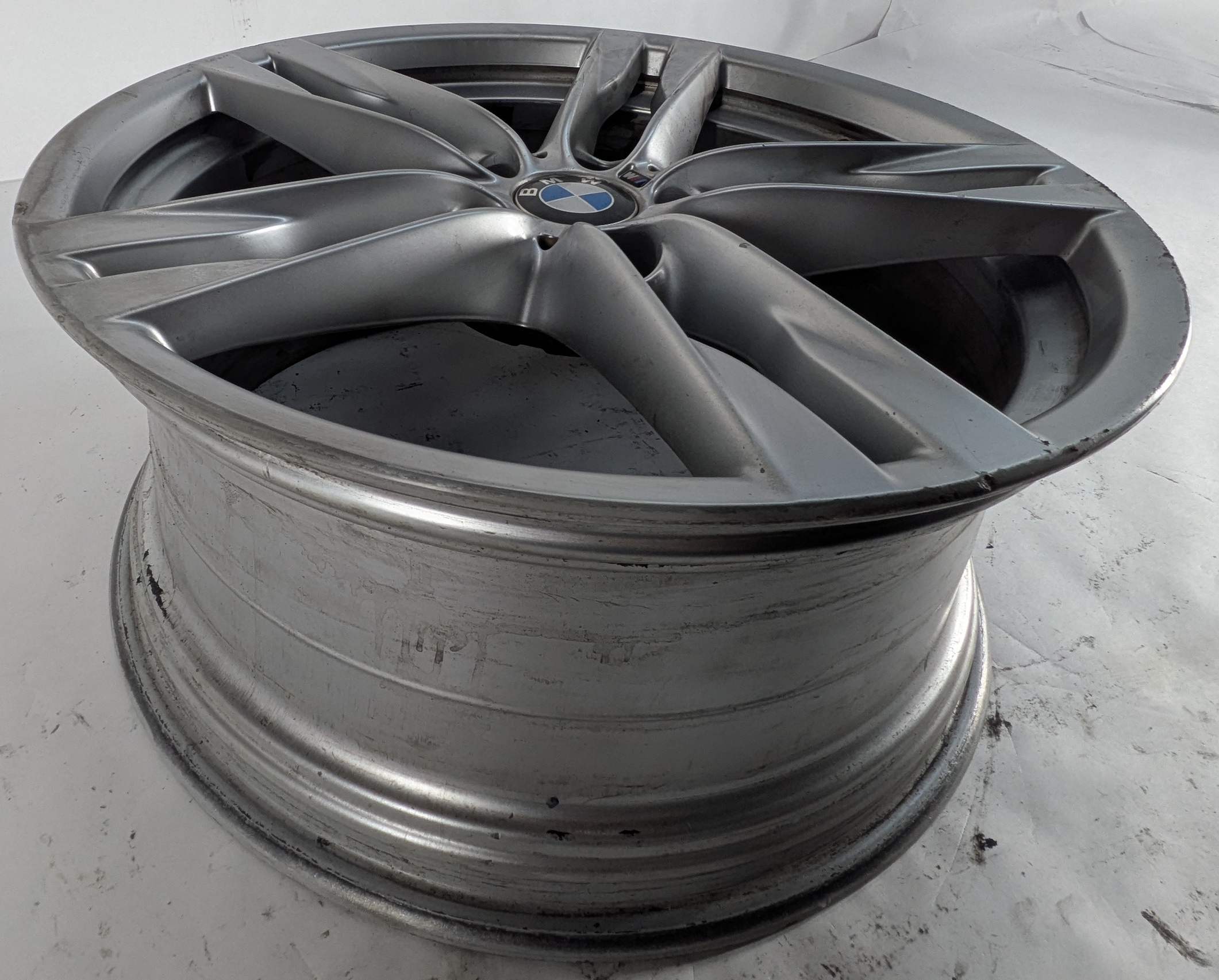 12-19 BMW 6 SERIES (F06 F12 F13) 20X9 STYLE 373 M SPORT REAR ALLOY WHEEL RIM — exact item pictured