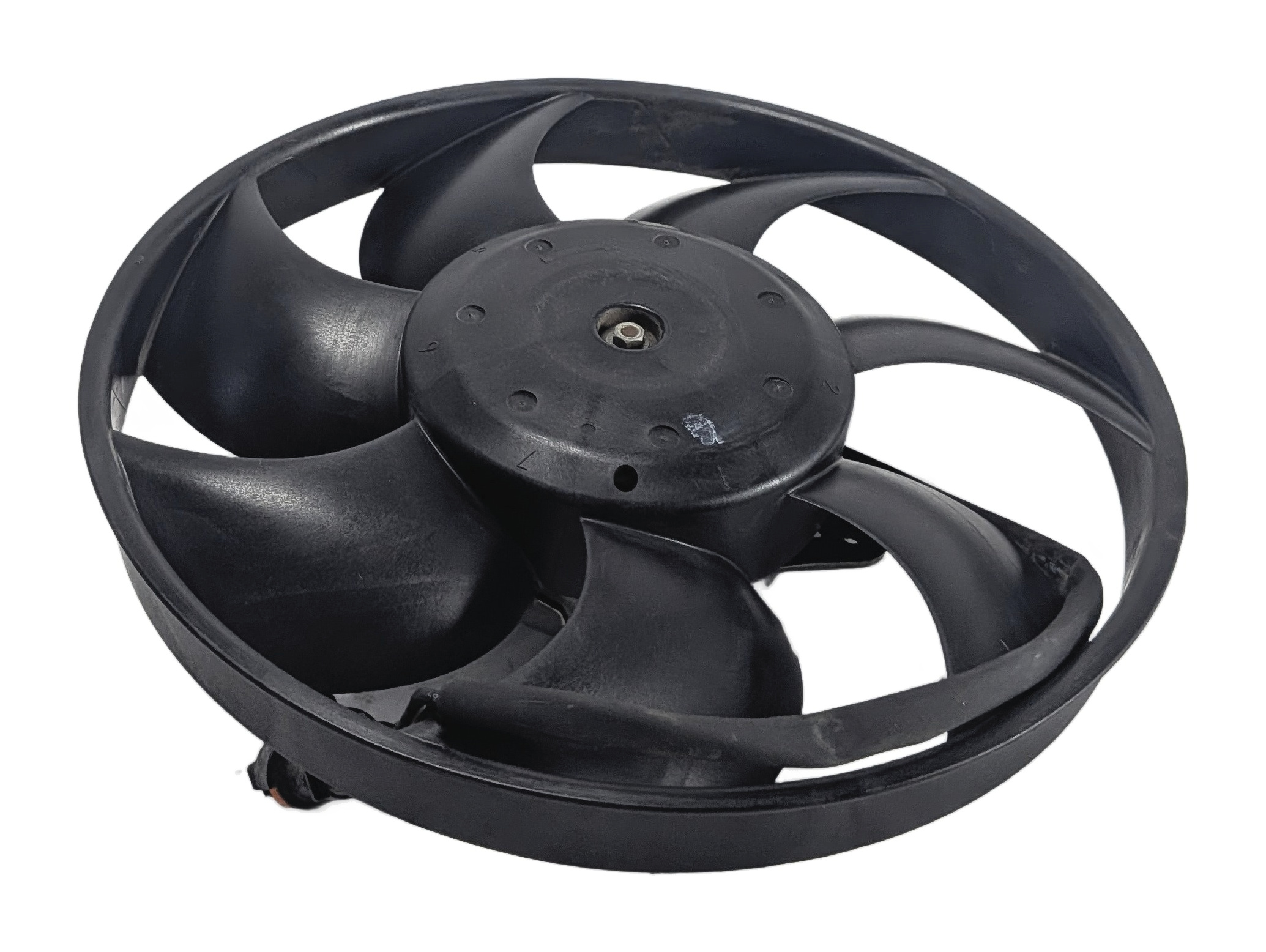 12-17 LR2 DISCOVERY SPORT EVOQUE (L538 L550) SMALL RADIATOR COOLING FAN & MOTOR — exact item pictured