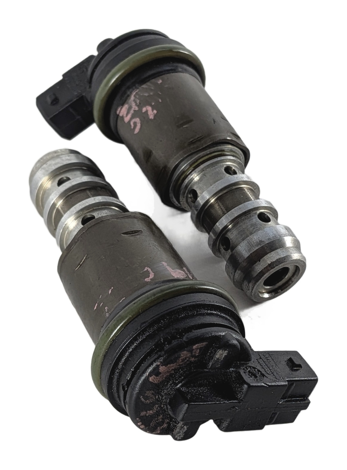 2007-2010 BMW X5 (E70) 4.8L N62TU V8 ENGINE VANOS CAMSHAFT SOLENOID VALVE SET/2 — exact item pictured