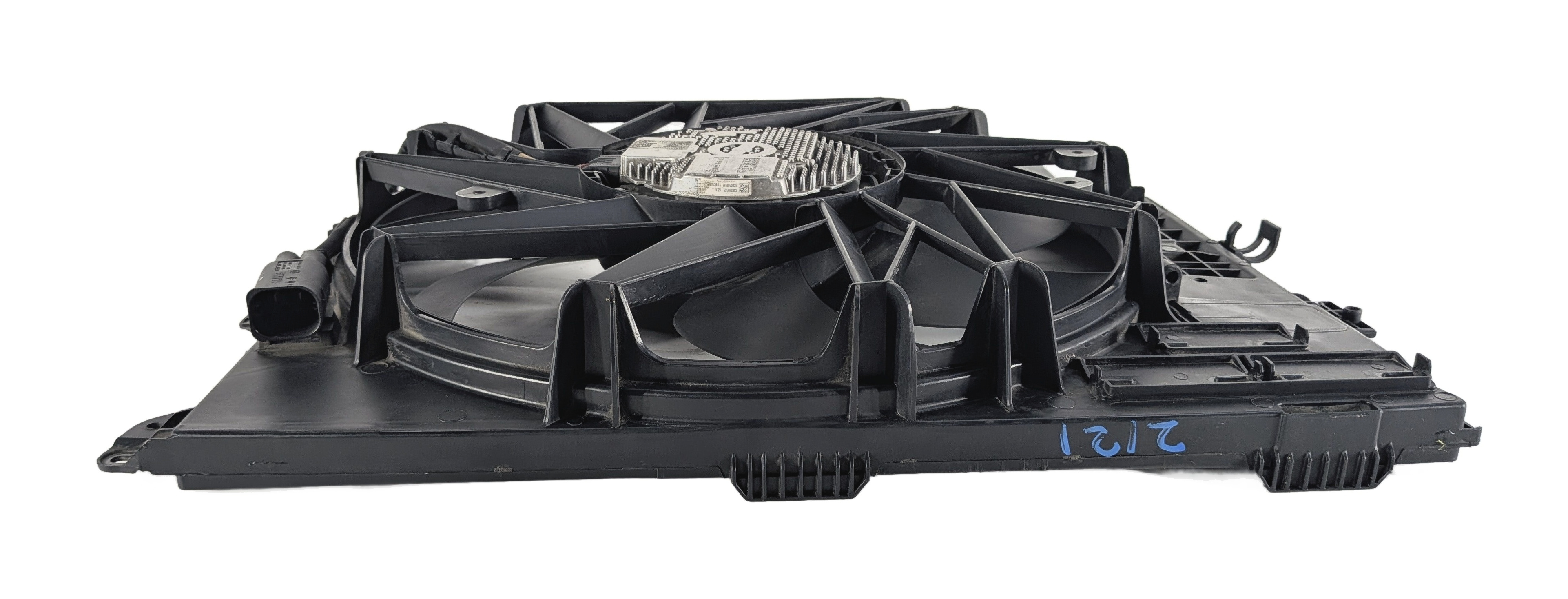 11-18 BMW X3 X4 (F25 F26) 3.0L N55 TURBO ENGINE 600 WATT RADIATOR COOLING FAN — exact item pictured