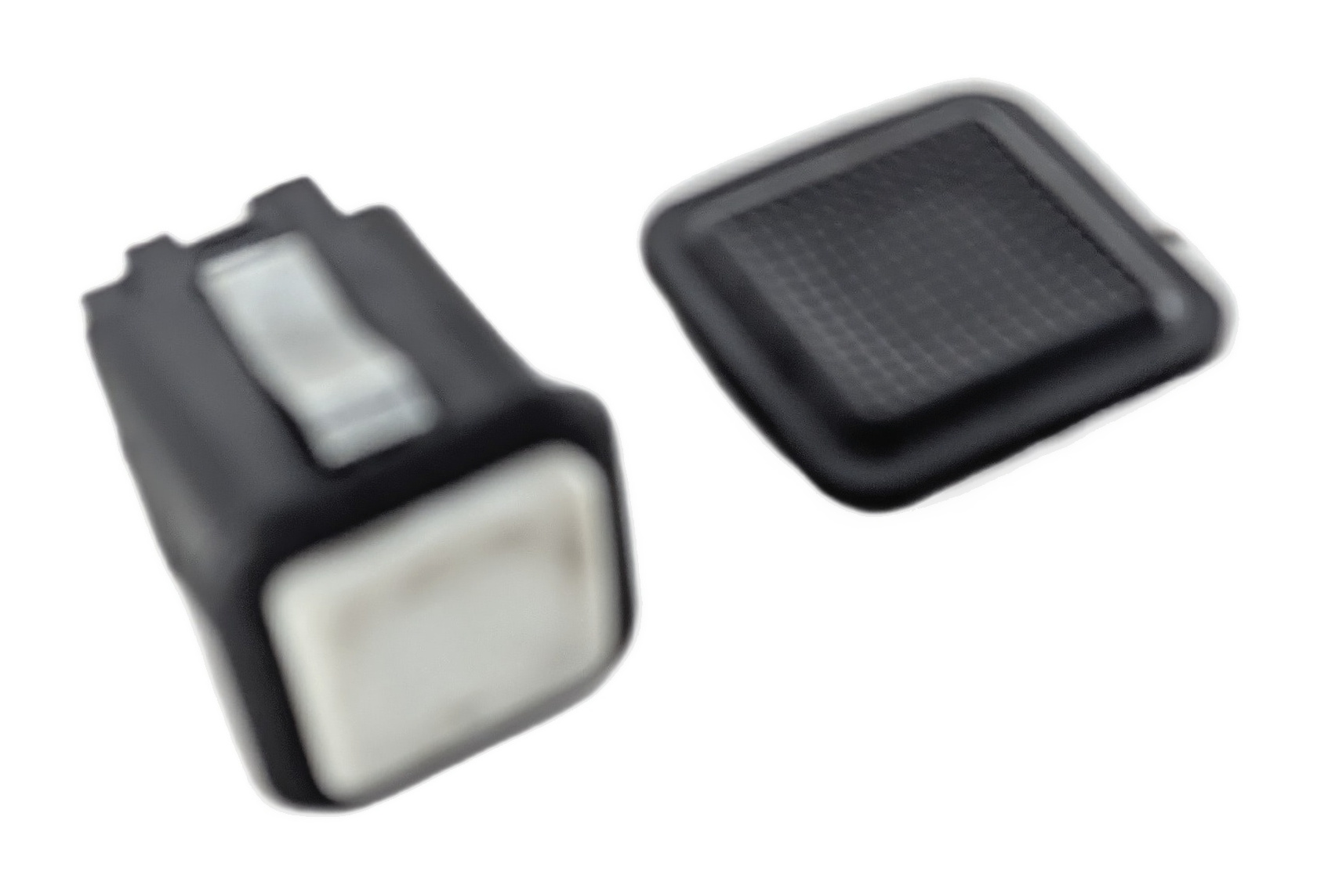 2011 LAND ROVER LR4 (L319) TAILGATE RELEASE PUSH BUTTON SWITCH w/ RUBBER COVER — exact item pictured
