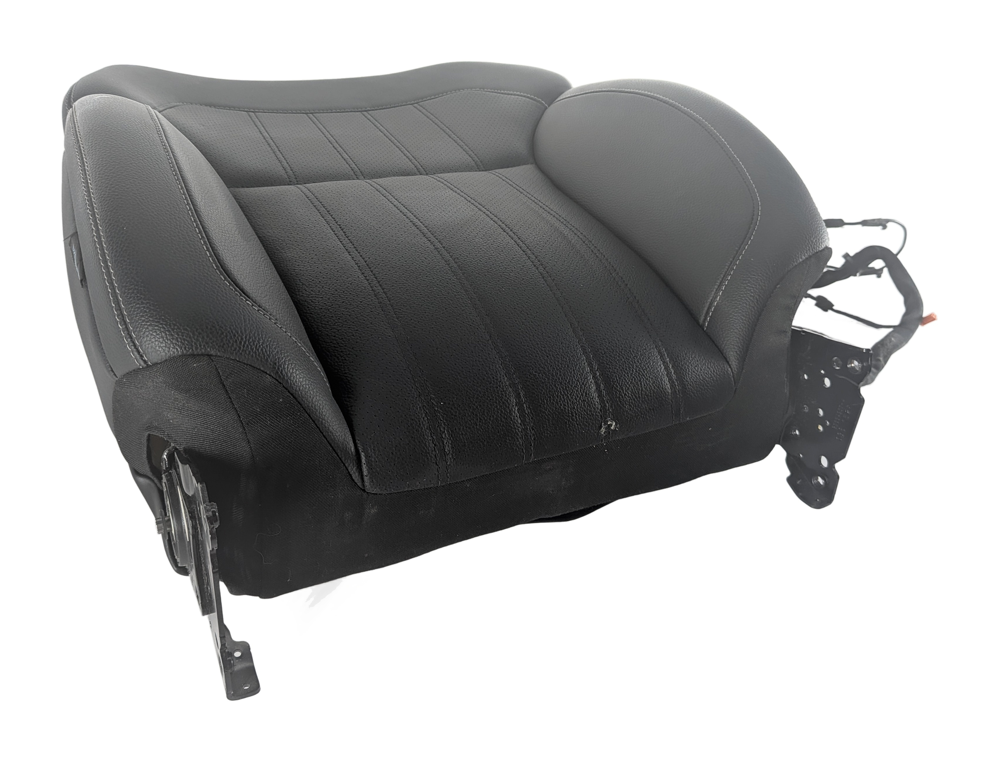 2015 MERCEDES GL450 X166 FRONT RIGHT PASSENGER UPPER SEAT BACK w/ BUCKLE (Black) — exact item pictured