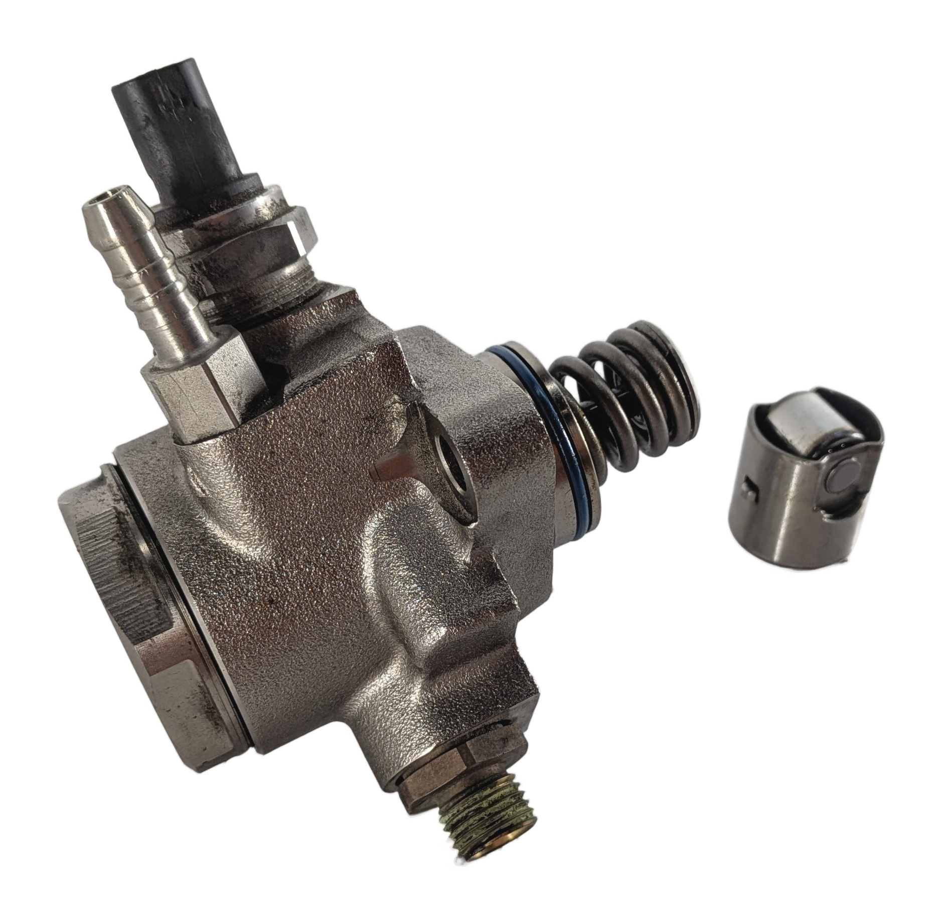 2016-2018 AUDI A3 (8V) ENGINE HIGH PRESSURE FUEL PUMP — exact item pictured