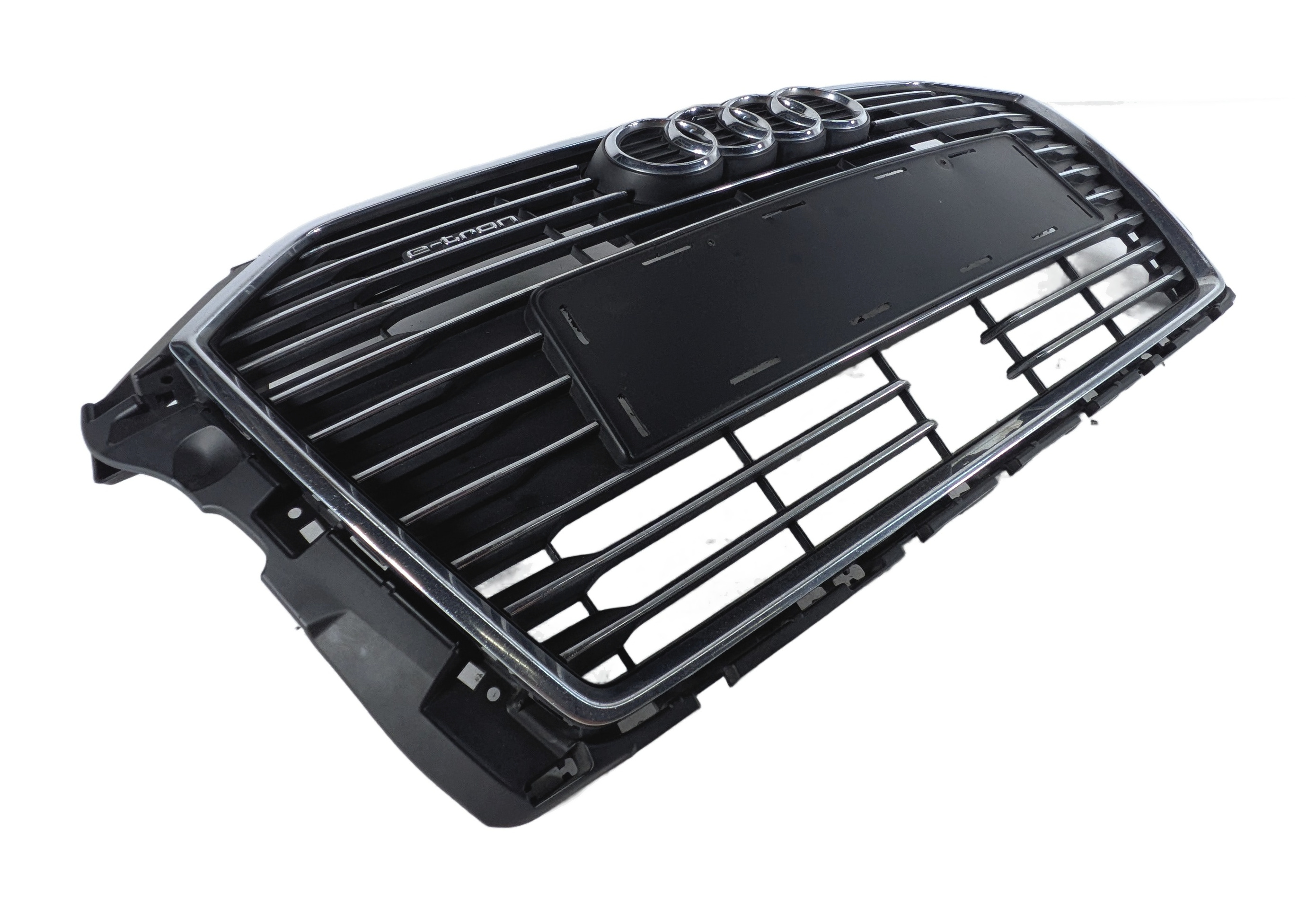 16-18 AUDI A3 E-TRON (8VF) HYBRID FRONT CENTER MAIN AIR VENT GRILLE w/ EMBLEM — exact item pictured