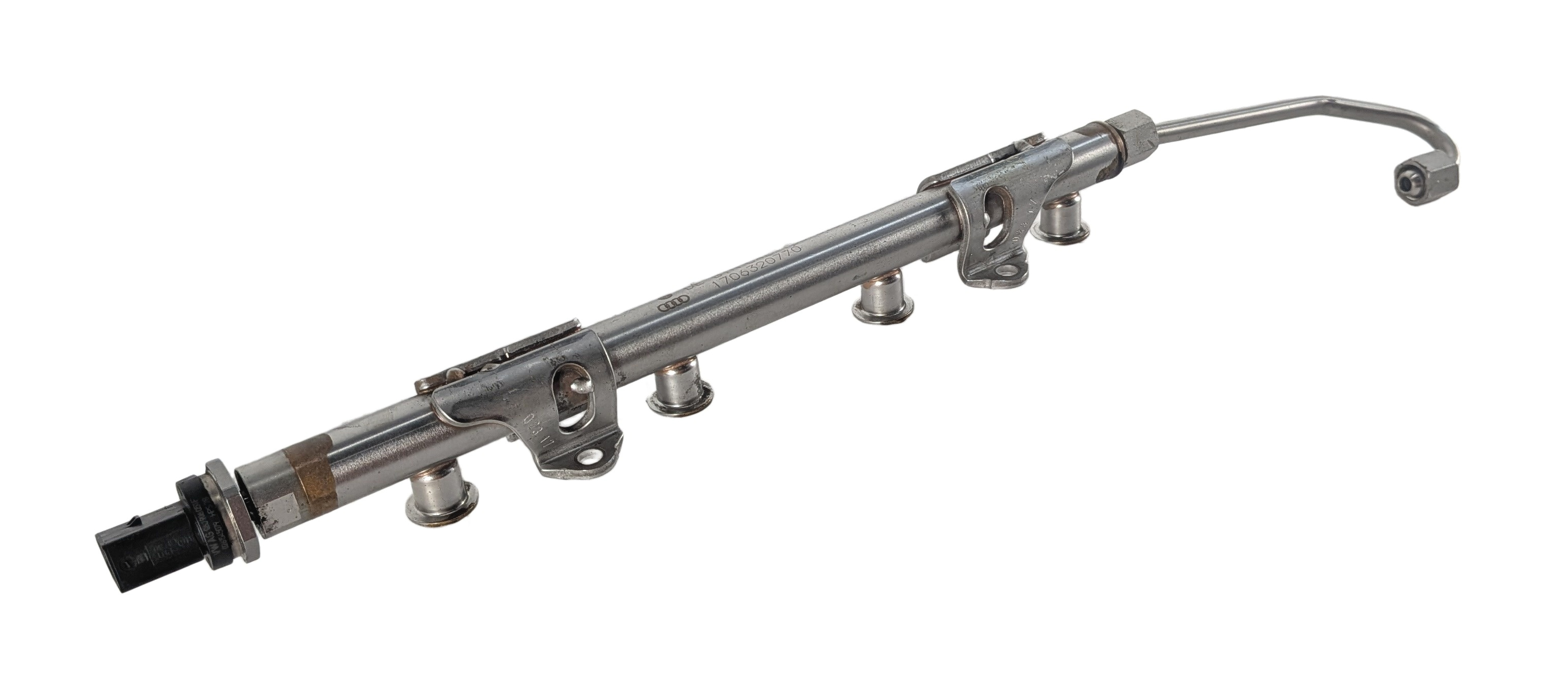 16-18 AUDI A3 E-TRON (8V) 1.4L HYBRID (CXUA) ENGINE FUEL RAIL w/ PRESSURE SENSOR — exact item pictured