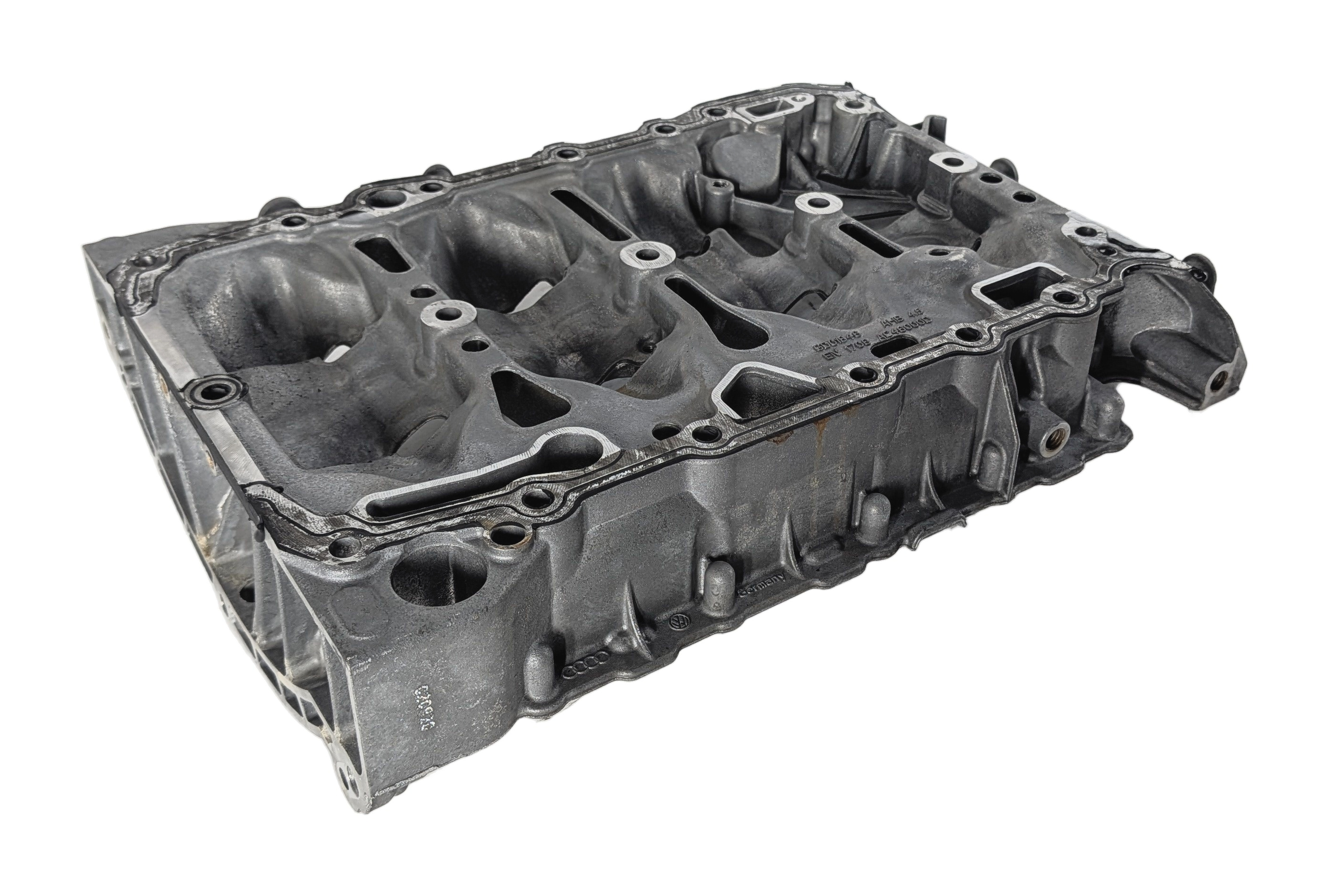 2015-2019 AUDI A3 (8V) 2019-2023 Q3 (F3) 1.8L 2.0L GASOLINE ENGINE UPPER OIL PAN — exact item pictured
