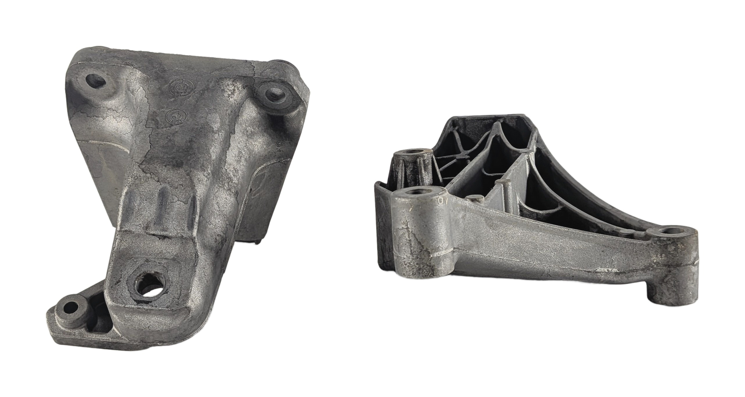 2014 BMW 328D (F30) 2.0L N47 ENGINE LEFT/RIGHT MOTOR MOUNT SUPPORT BRACKET SET/2 — exact item pictured