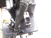 Thumbnail 8: 2013 BMW X3 (F25) FRONT CONSOLE USB PHONE CHARGER BASE STORAGE INSERT TRAY CUBBY