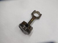 08-14 PORSCHE CAYENNE / PANAMERA (957) 4.8L M48 RIGHT PISTON w/CONNECTING ROD
