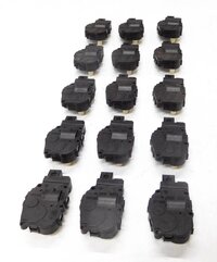 Thumbnail 4: 2011 BMW 740i (F01) FRONT HEATER A/C BLEND DOOR SERVO ACTUATOR MOTOR SET (15)