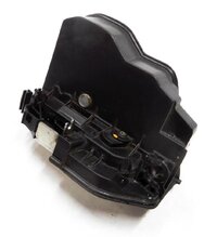 03-18 E87 F22 E90 E60 F10 F06 F12 F13 E65 F01 F04 E70 E71 LEFT FRONT DOOR LATCH