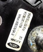 Thumbnail 6: 2005-2006 RANGE ROVER SPORT (L320) / LR3 RIGHT FRONT SEATBELT RECEIVER (BLACK)