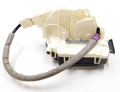 Thumbnail 2: 11-19 MB E350 GL350 GL450 GL550 CLK250 GLK350 ML350 LEFT SIDE REAR DOOR LATCH