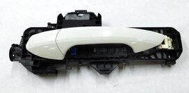 Thumbnail 2: 2010 MB GLK350 (X204) LEFT SIDE REAR EXTERIOR DOOR HANDLE (CALCITE WHITE 650U)