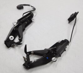 2003 BMW Z4 (E85) CONVERTIBLE TOP LEFT & RIGHT SIDE LOCK LATCH SET (2)
