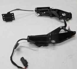 Thumbnail 4: 2003 BMW Z4 (E85) CONVERTIBLE TOP LEFT & RIGHT SIDE LOCK LATCH SET (2)
