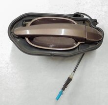 Thumbnail 4: 04-10 BMW 530i 535i 545i 550i M5 (E60) LEFT REAR DOOR HANDLE (AMETHYST GRAY)