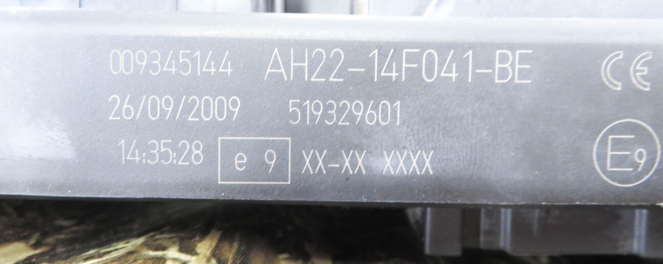 Thumbnail 13: 2010 RANGE ROVER SPORT (L320) 5.0L ECM ENGINE IMMOBILIZER MODULE LOCK KEY SET