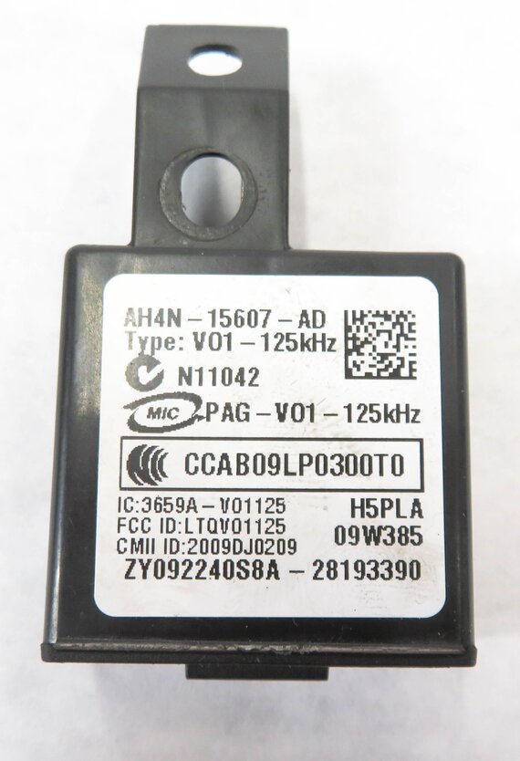 Thumbnail 9: 2010 RANGE ROVER SPORT (L320) 5.0L ECM ENGINE IMMOBILIZER MODULE LOCK KEY SET