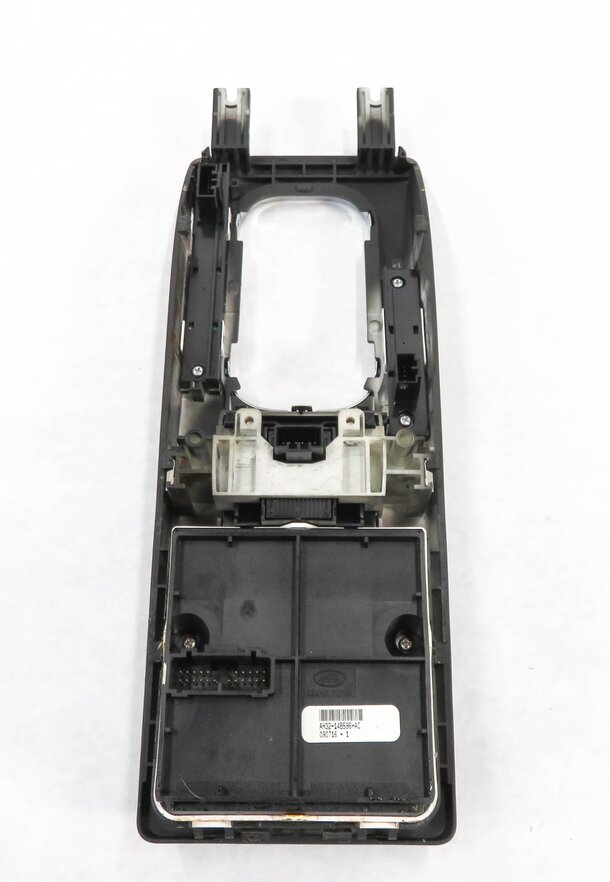 Thumbnail 6: 2010 RANGE ROVER SPORT (L320) TRANSFER CASE DIFFERENTIAL TERRAIN CONTROL w/ TRIM