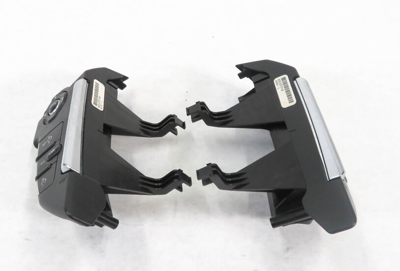 Thumbnail 6: 10 RANGE ROVER SPORT (L320) STEERING RADIO PHONE CRUISE CONTROL SWITCH SET