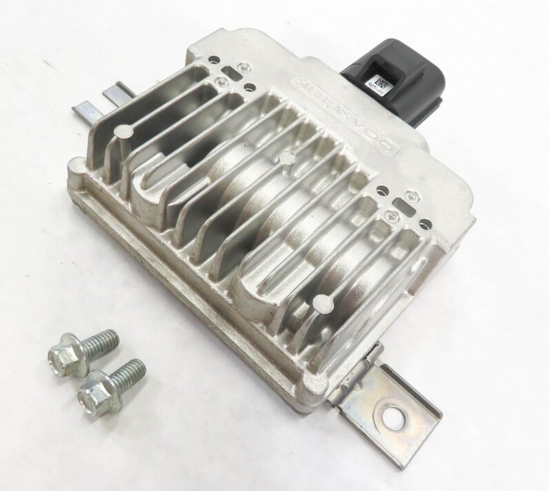 10-15 RANGE ROVER SPORT EVOQUE LR2 LR4 (FF/F4 L320) - FUEL PUMP CONTROL MODULE