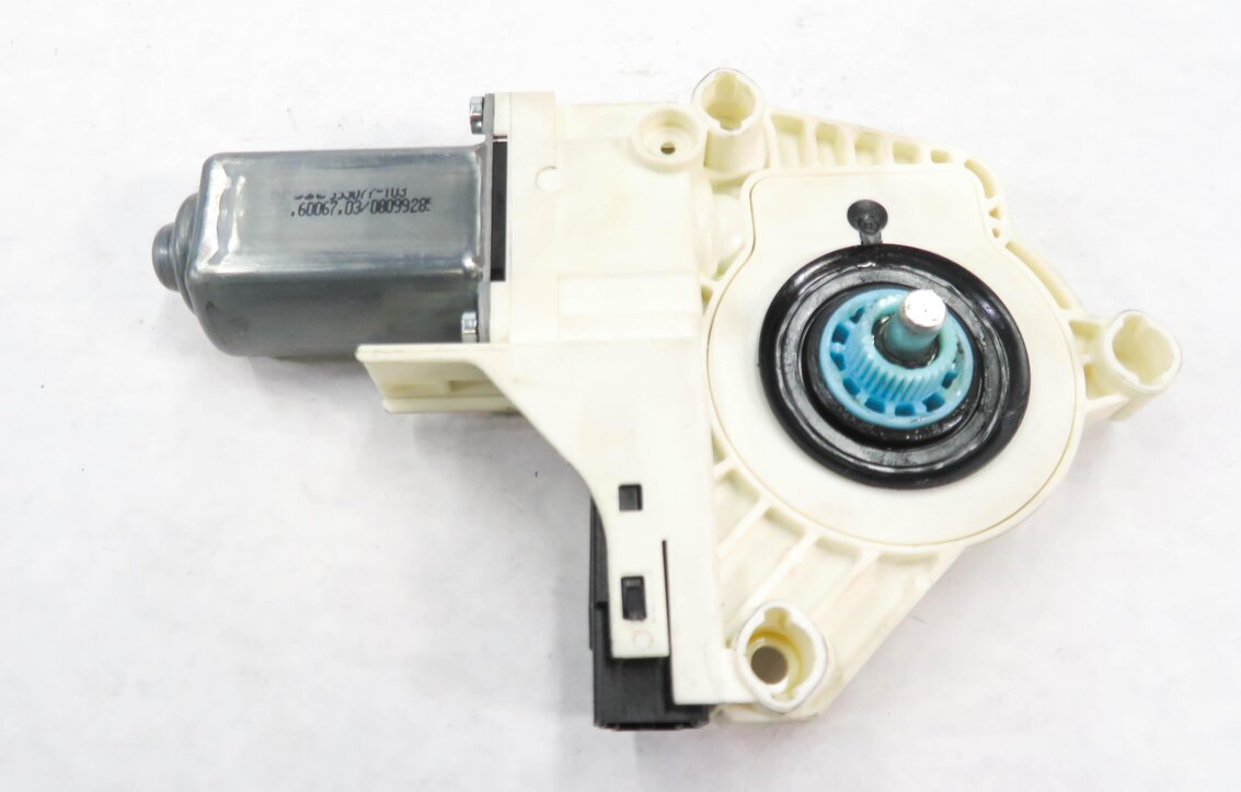 Thumbnail 5: 2010-2016 RANGE ROVER SPORT (L320) LR4 RIGHT FRONT PASSENGER POWER WINDOW MOTOR