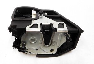 Thumbnail 4: 03-18 E87 F22 E90 E60 F10 F12 F01 F13 E65 F06 F04 E70 E71 RIGHT FRONT DOOR LATCH