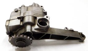 Thumbnail 2: 2009 MB GL320 (X164) 3.0L OM642 DIESEL ENGINE MOTOR OIL FLUID PUMP