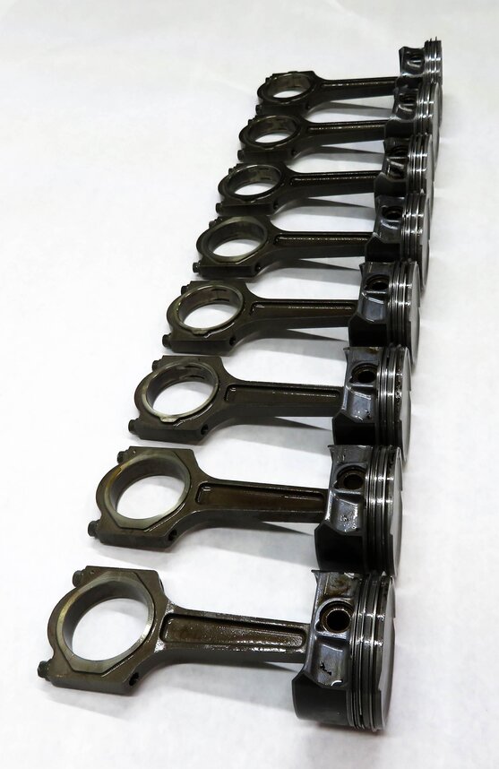 Thumbnail 5: 2005-2009 RANGE ROVER SPORT (L320 L322) - LR3 4.4L V8 ENGINE PISTON & ROD SET-8