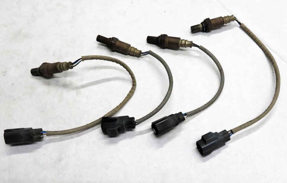 Thumbnail 3: 2006 RANGE ROVER (L322) 4.4L PRE / POST CAT O2 OXYGEN LAMBDA PROBE SENSOR SET-4
