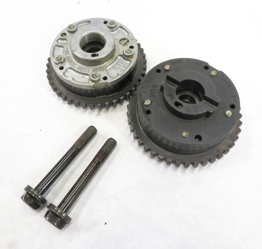 2007 BMW X5 (E70) - RIGHT SIDE 4.8L V8 ENGINE INTAKE & EXHAUST TIMING GEAR SET-2