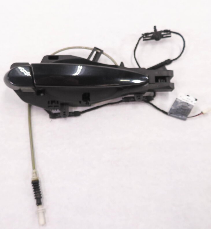 Thumbnail 2: 2007 BMW X5 (E70) RIGHT SIDE REAR EXTERIOR DOOR HANDLE (BLACK SAPPHIRE 475)