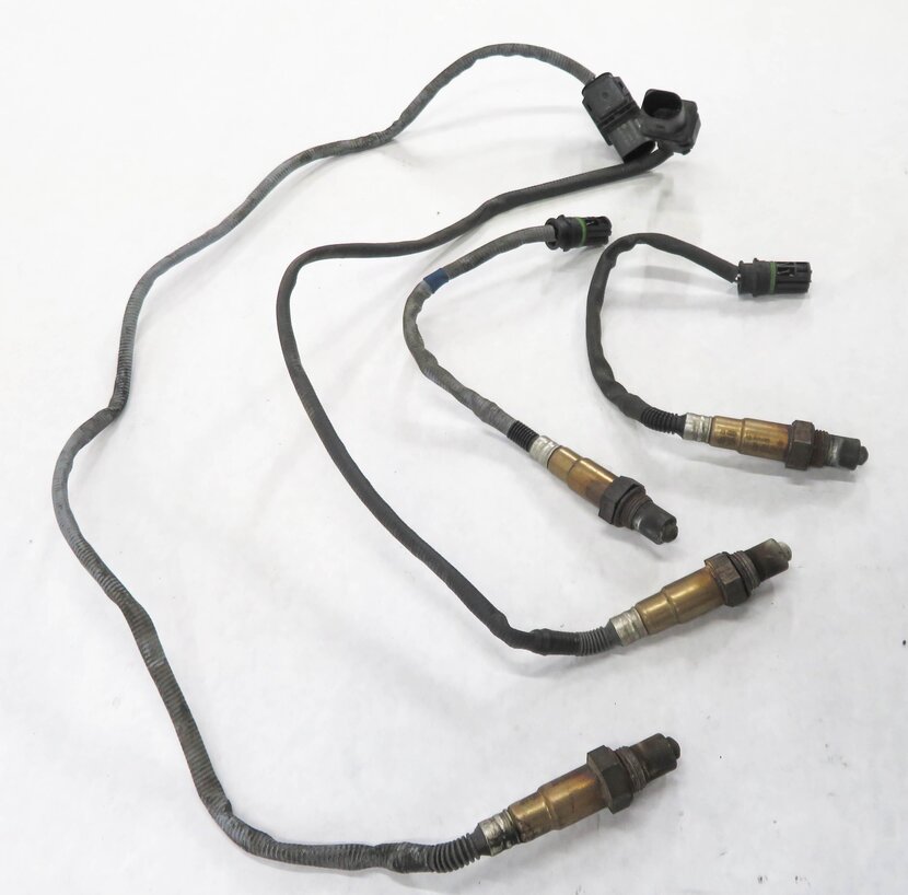Thumbnail 4: 2007 BMW X5 (E70) - 4.8L PRE / POST CAT O2 OXYGEN LAMBDA PROBE SENSOR SET-4