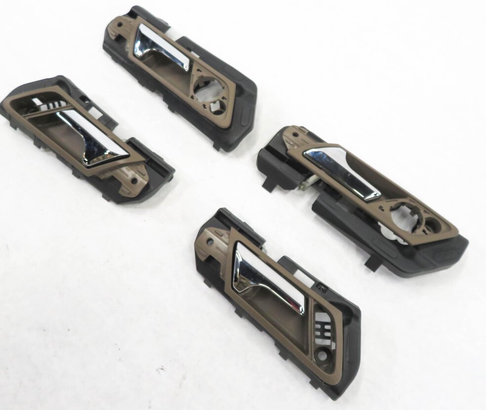 06-11 MB GL320 GL450 GL550 ML320 ML350 ML500 INTERIOR DOOR HANDLE SET-4 (BROWN)