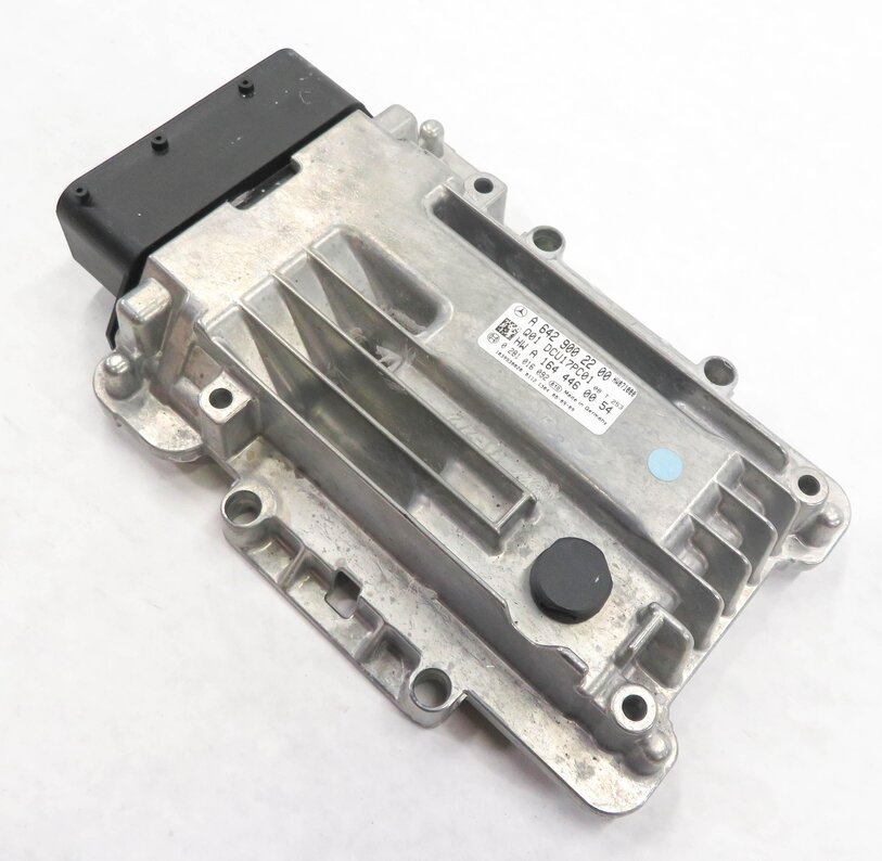 2009-2012 MB GL350 ML320 R350 (W164 X164 R251) DIESEL EMISSIONS CONTROL MODULE