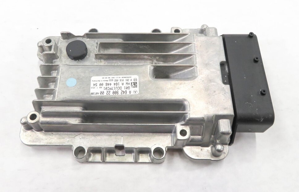 Thumbnail 4: 2009-2012 MB GL350 ML320 R350 (W164 X164 R251) DIESEL EMISSIONS CONTROL MODULE