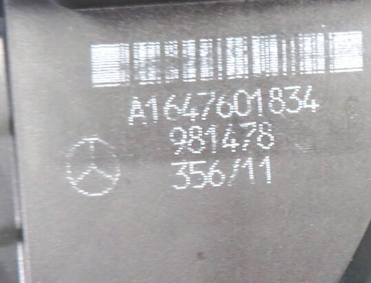 Thumbnail 6: 12 MERCEDES BENZ GL450 (X164) RIGHT FRONT PASSENGER EXTERIOR DOOR HANDLE (GRAY)
