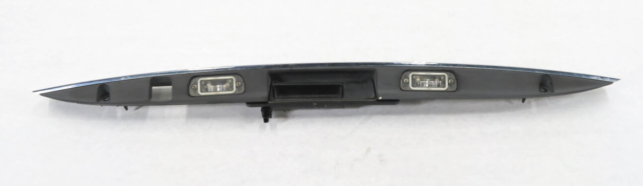 Thumbnail 2: 2012 MB GL450 (X164) - REAR TRUNK DOOR RELEASE HANDLE w/ LICENSE PLATE LIGHTS